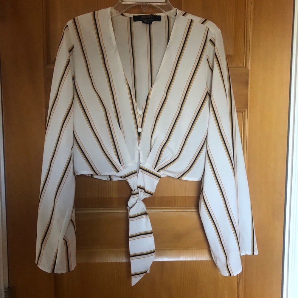 Long Sleeve Tie